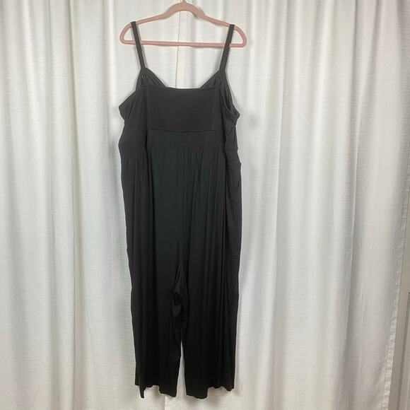 Torrid Black Challis Tie Front Culotte Jumpsuit Sz.4 - Picture 10 of 15